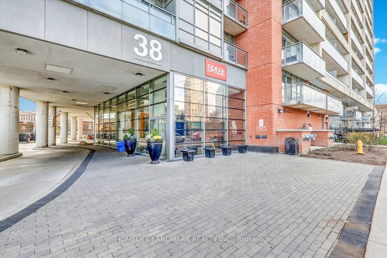 38 Joe Shuster Way, unit 1724 for rent