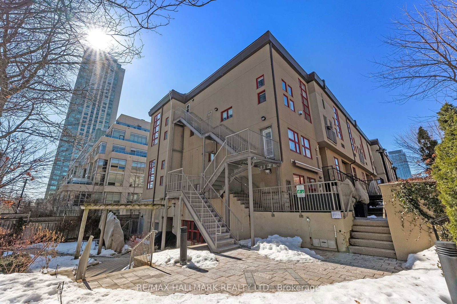 Earl Lofts, Downtown, Toronto