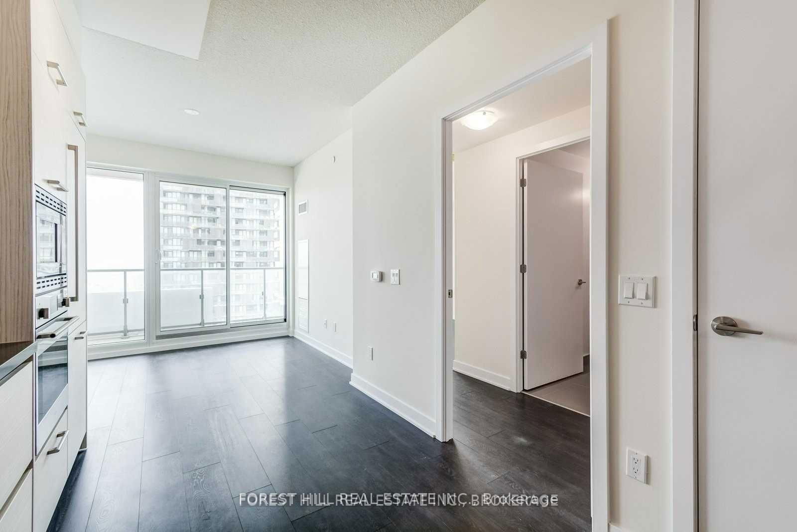 2221 Yonge St, unit 5406 for rent