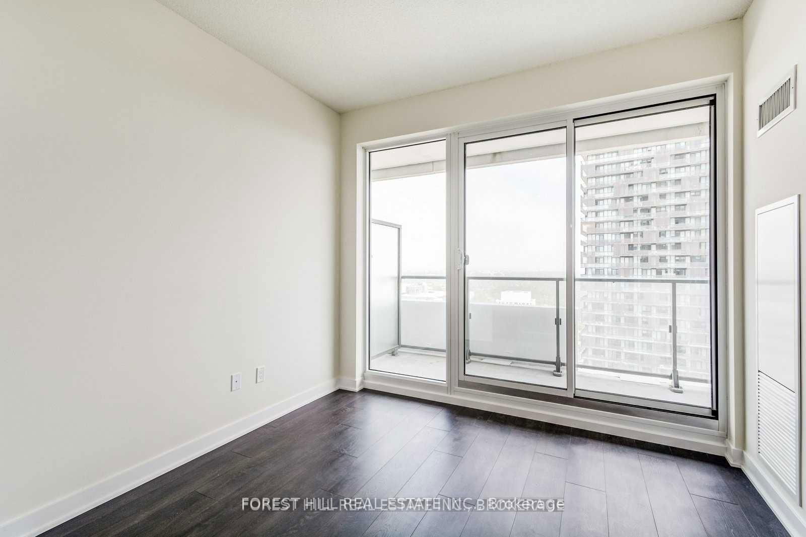 2221 Yonge St, unit 5406 for rent