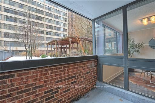 15 McMurrich St, Downtown, Toronto