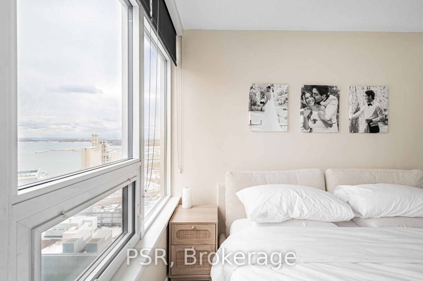 19 Bathurst St, unit 2310 for sale