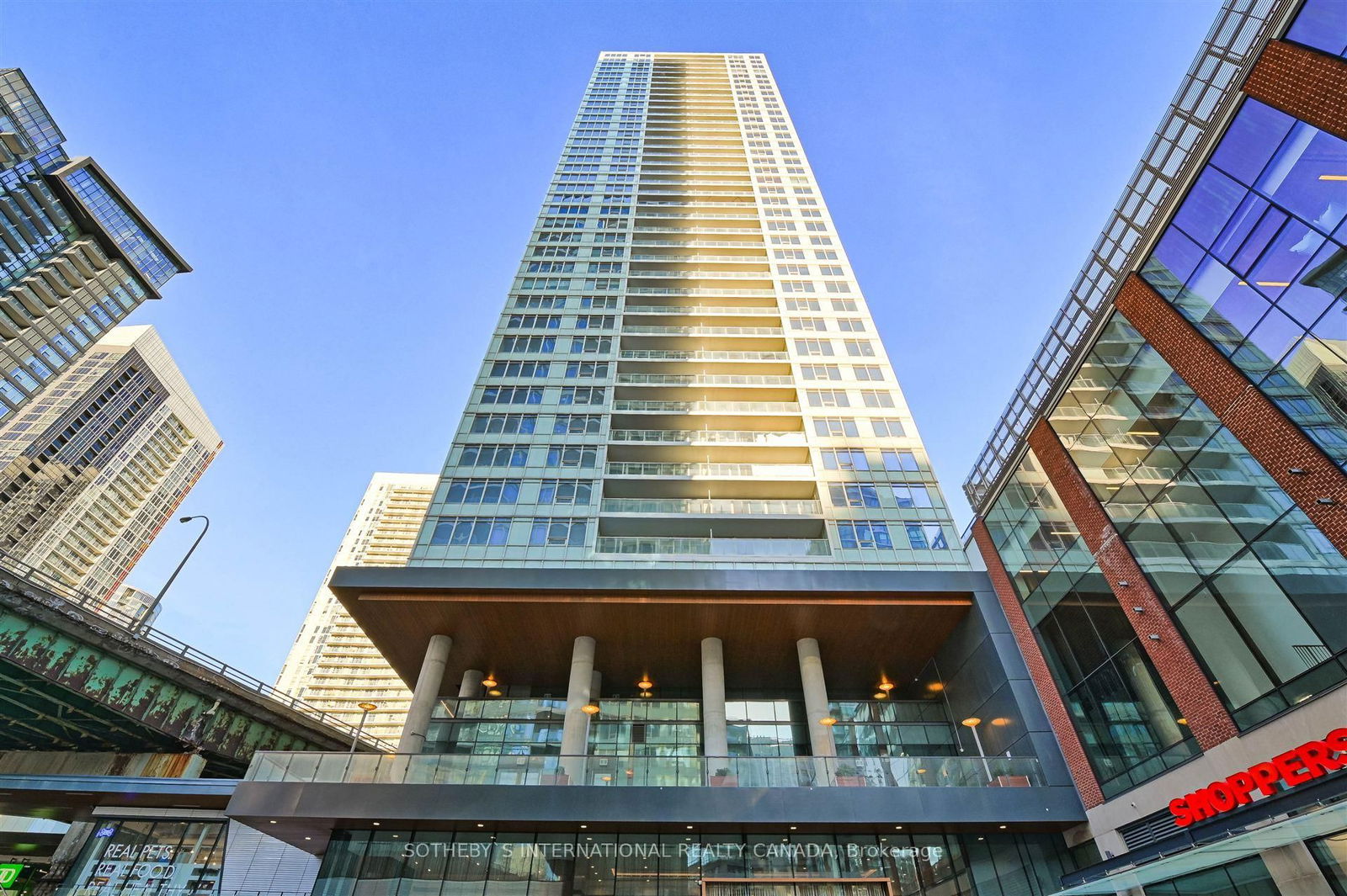 17 Bathurst St, unit 3602 for sale