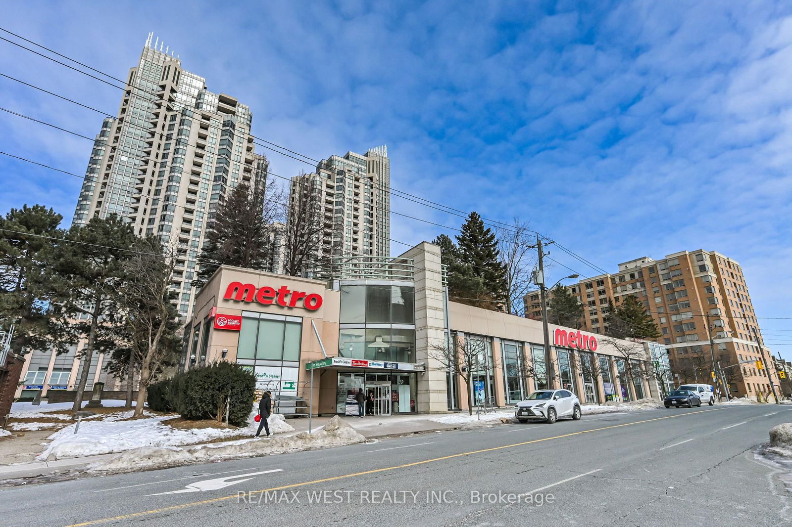 75 Canterbury Pl N, unit 1911 for rent