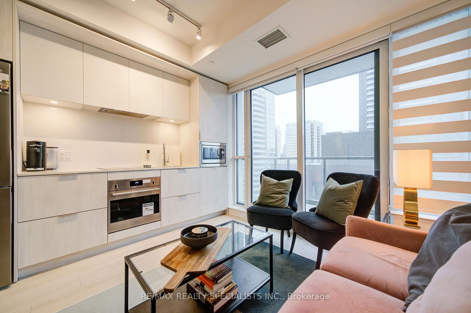 130 River St, unit 1306 for sale