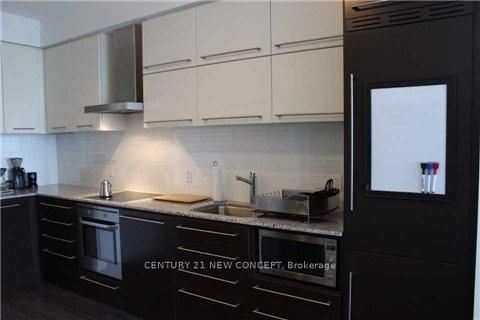 770 Bay St, unit 1605 for rent