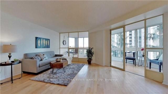 10 Kenneth Ave, unit 609 for rent