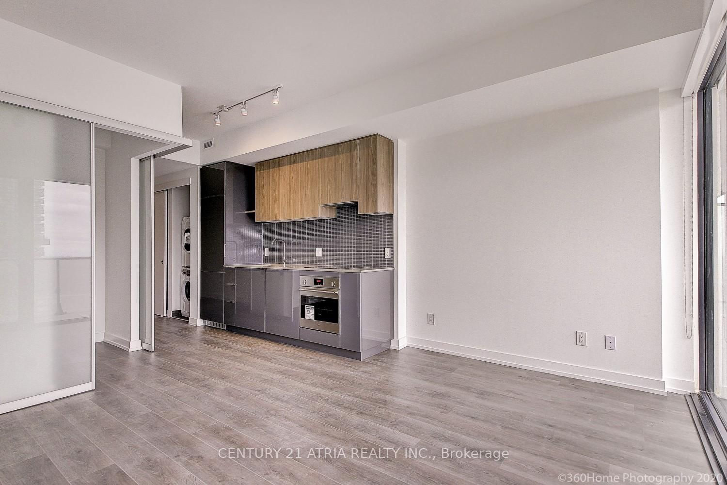 161 Roehampton Ave, unit 2801 for rent