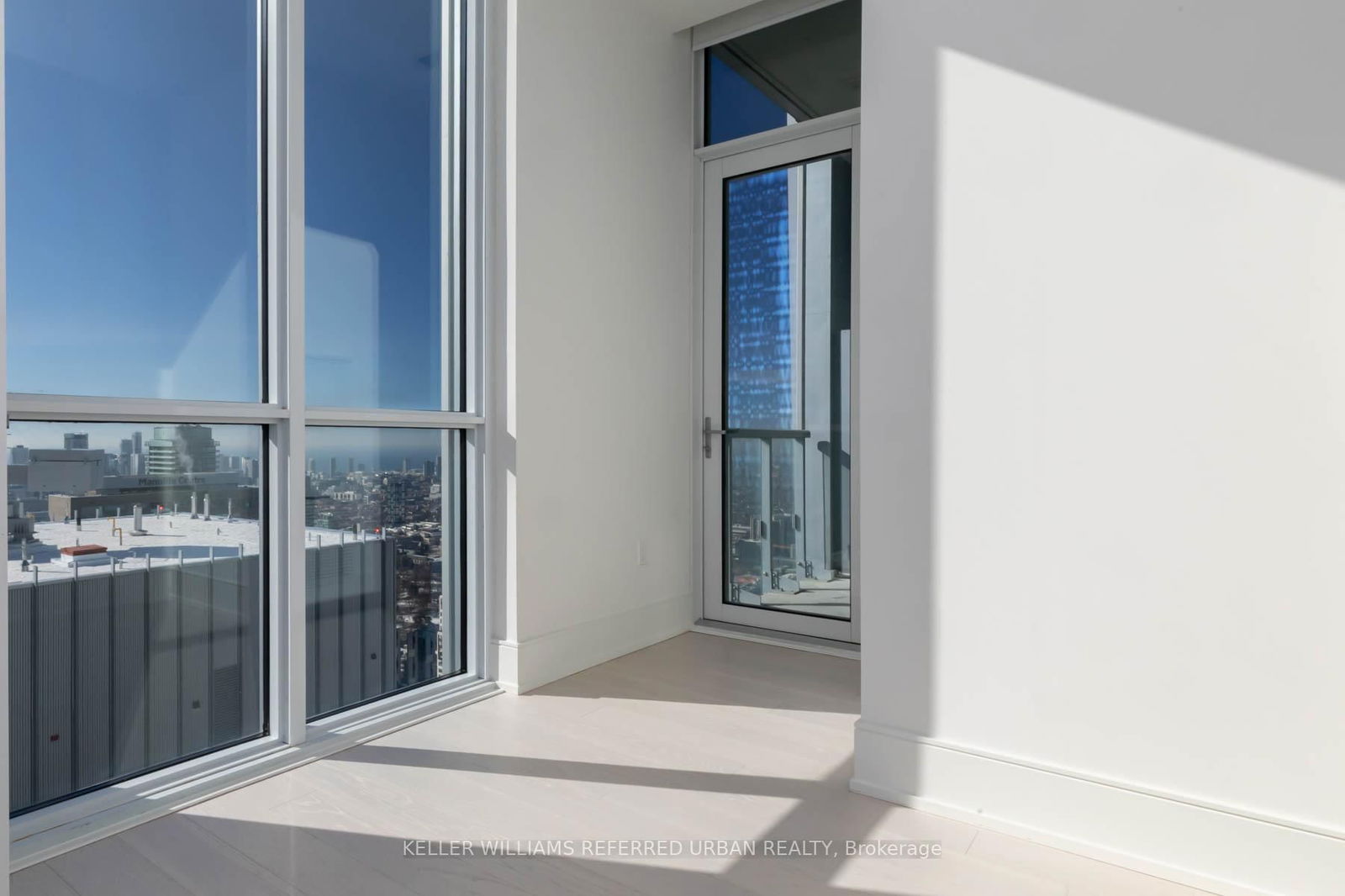 1 Yorkville Ave, unit Ph06 for sale