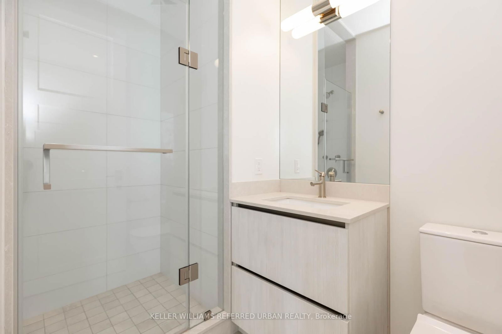 1 Yorkville Ave, unit Ph06 for sale