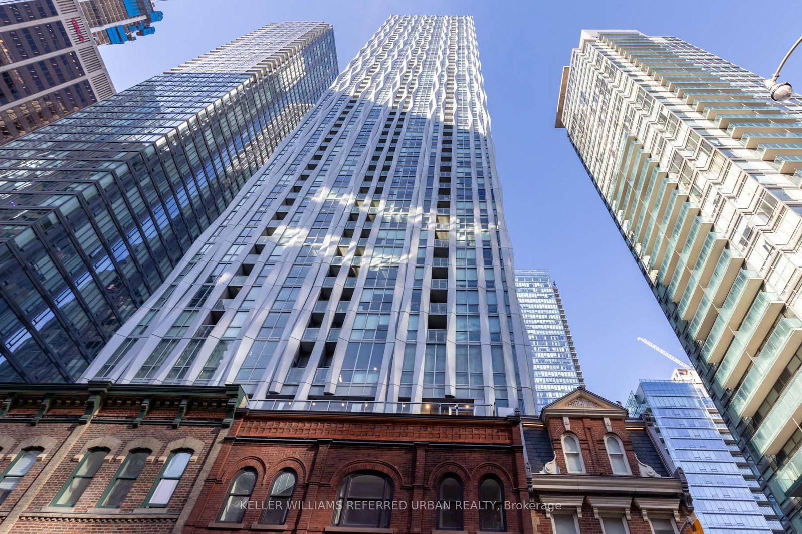 1 Yorkville Ave, unit Ph06 for sale