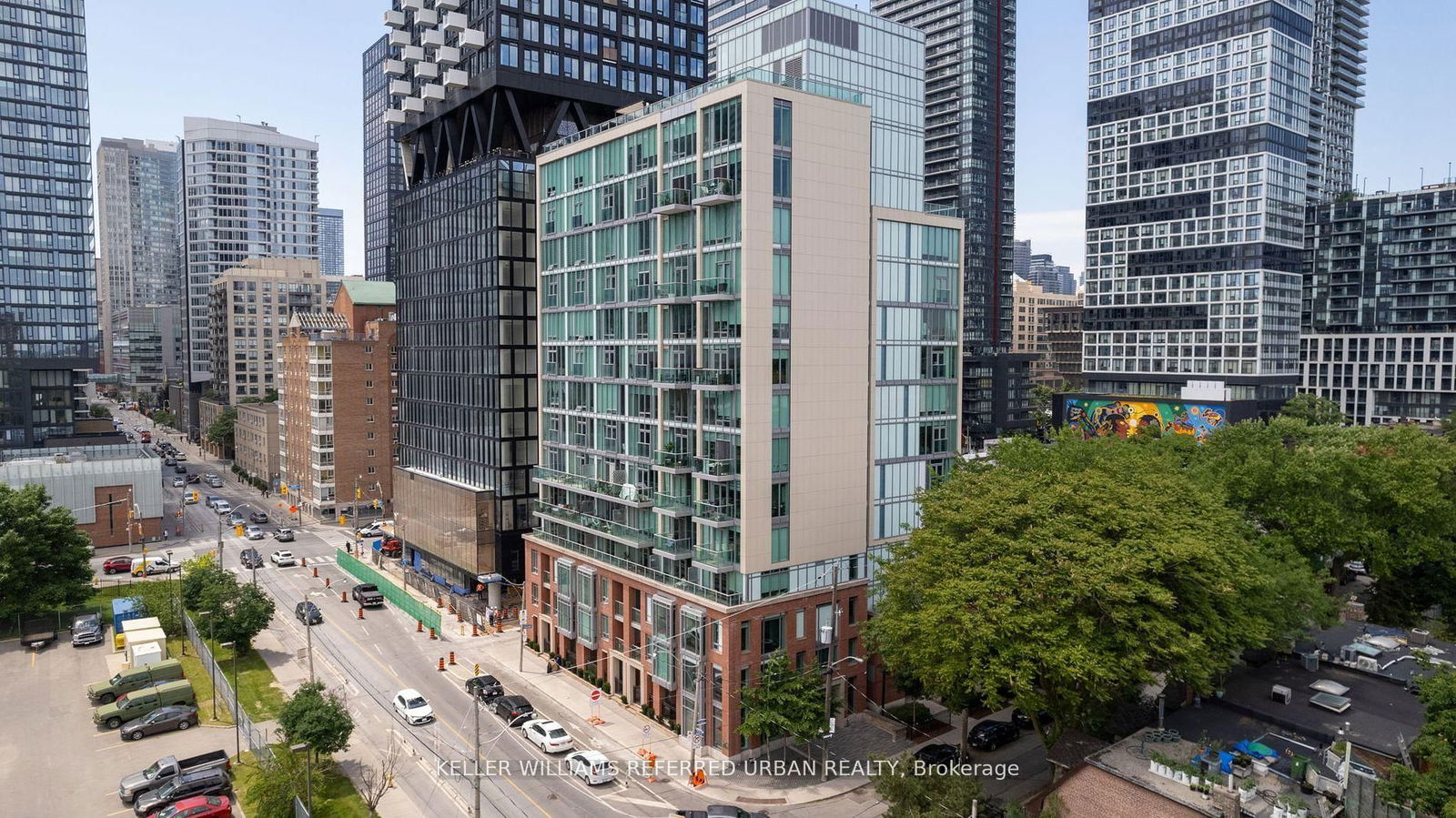 220 George St, unit 301 for sale