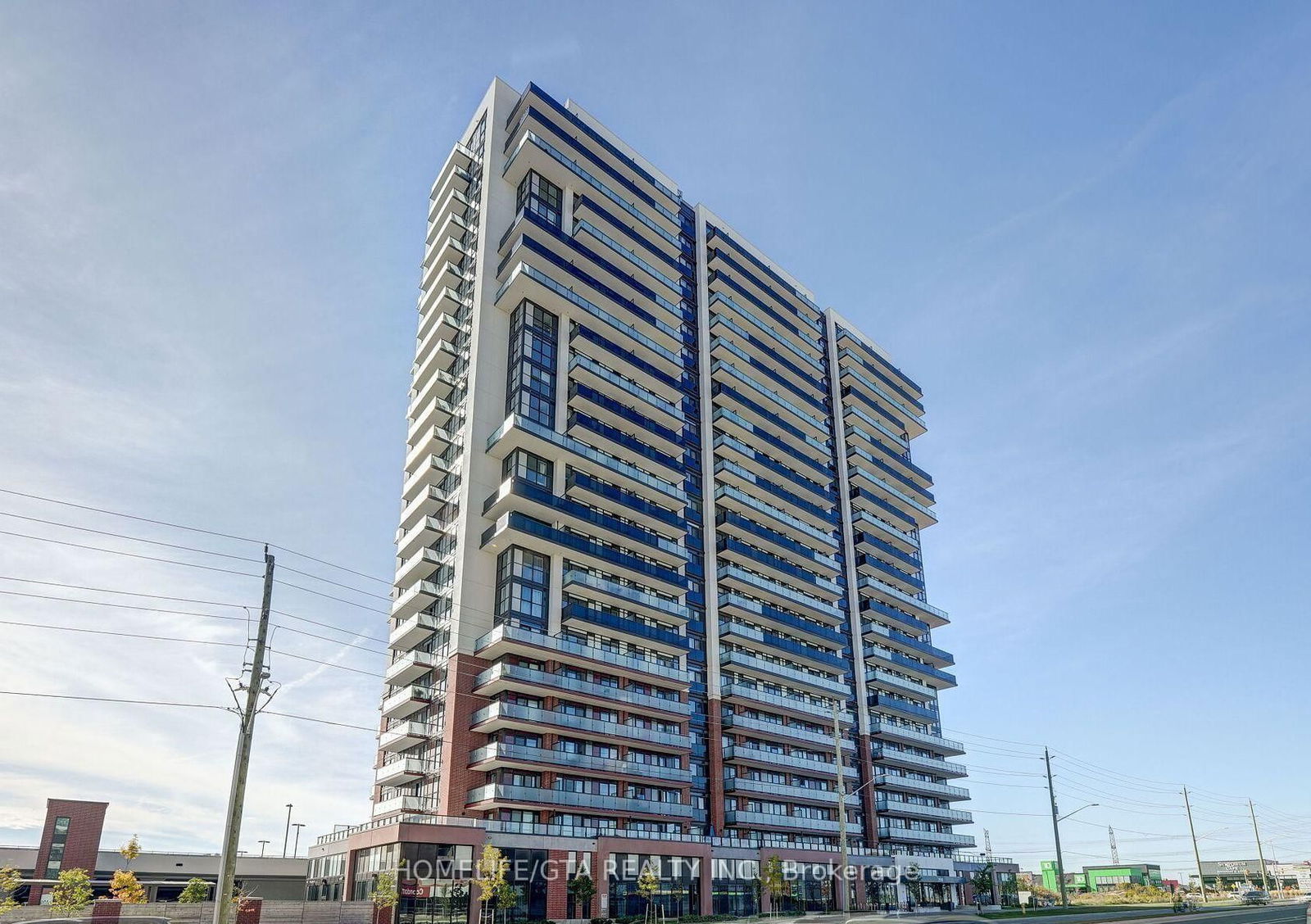 101 Erskine Ave, unit 1502 for sale