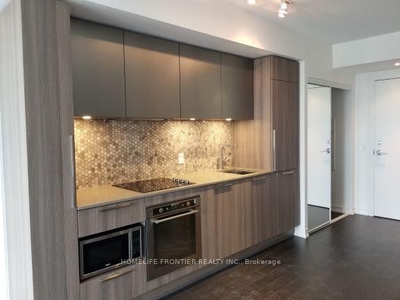 85 Wood St, unit 3008 for rent