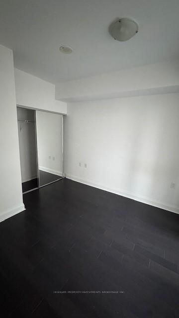 1080 Bay St, unit 1001 for rent