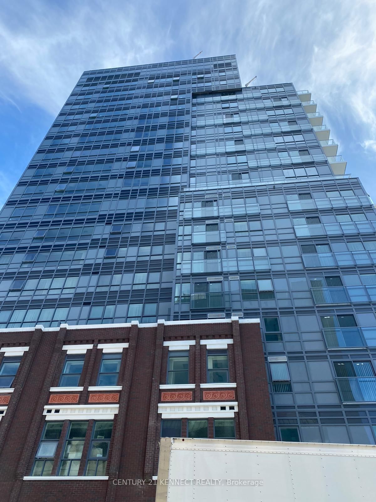 181 Huron St, unit 305 for sale