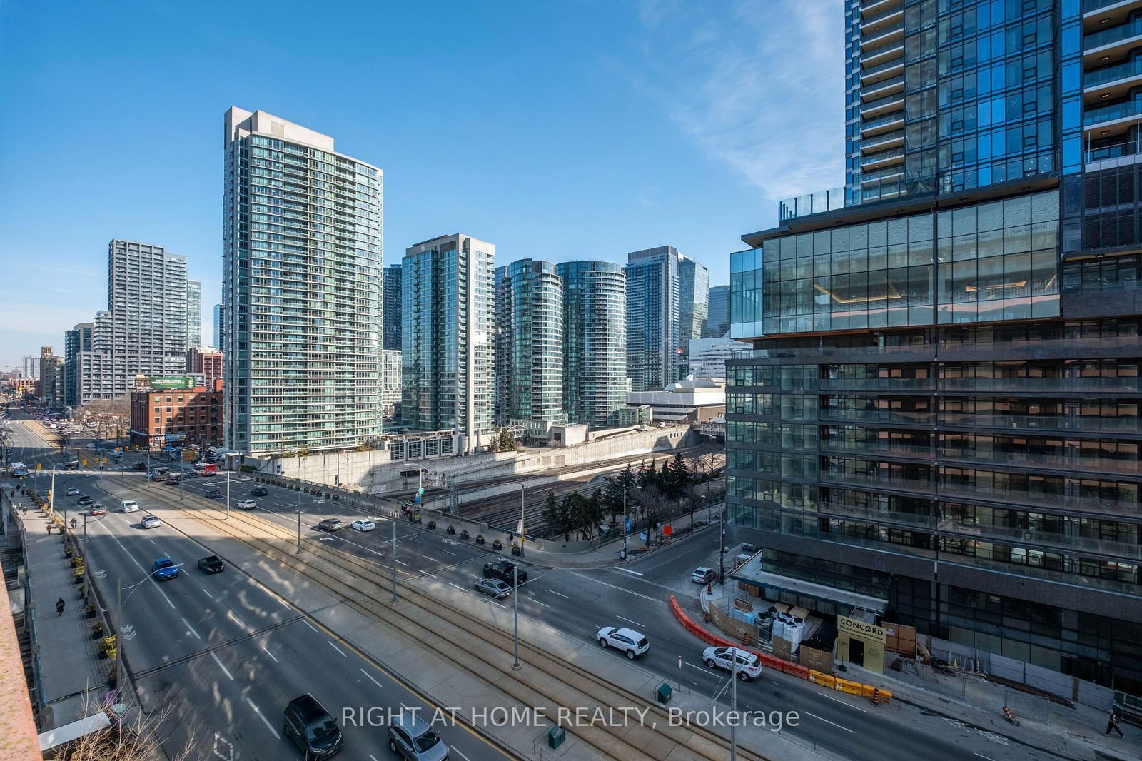 4K Spadina Ave, unit 909 for rent