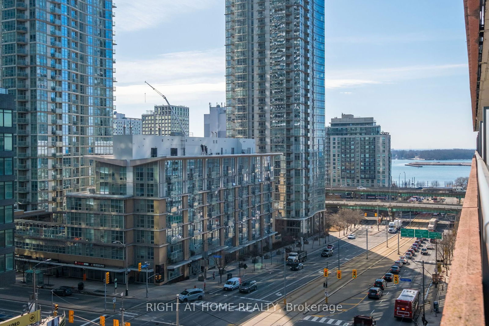 4K Spadina Ave, unit 909 for rent