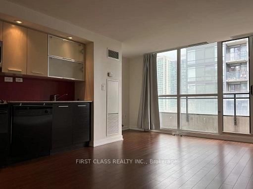 8 Telegram Mews, unit 716 for rent