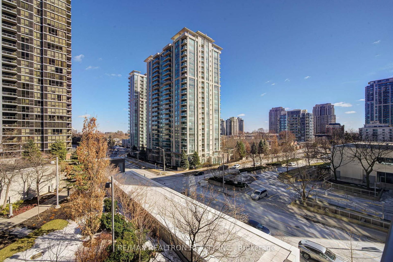 2 Anndale Dr, unit 407 for sale