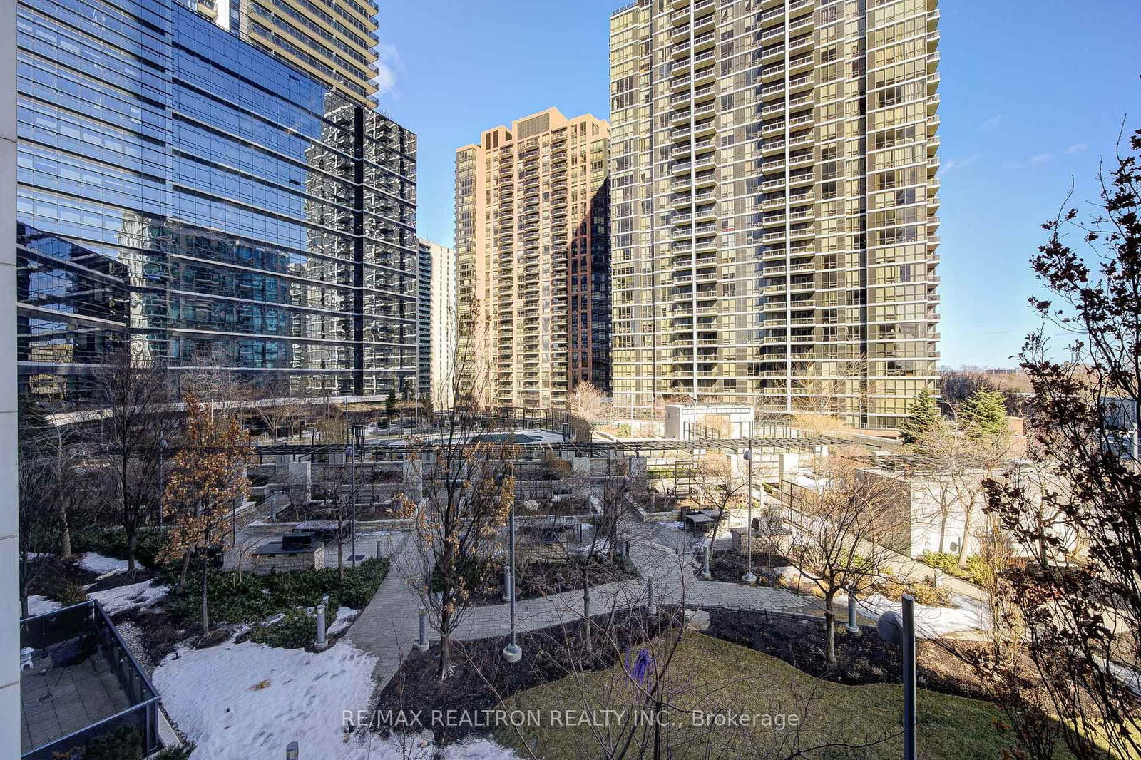 2 Anndale Dr, unit 407 for sale