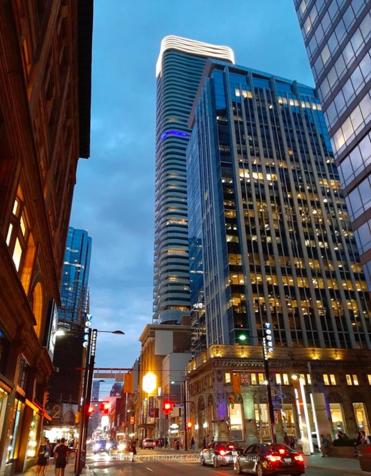 197 Yonge St, unit 2410 for sale