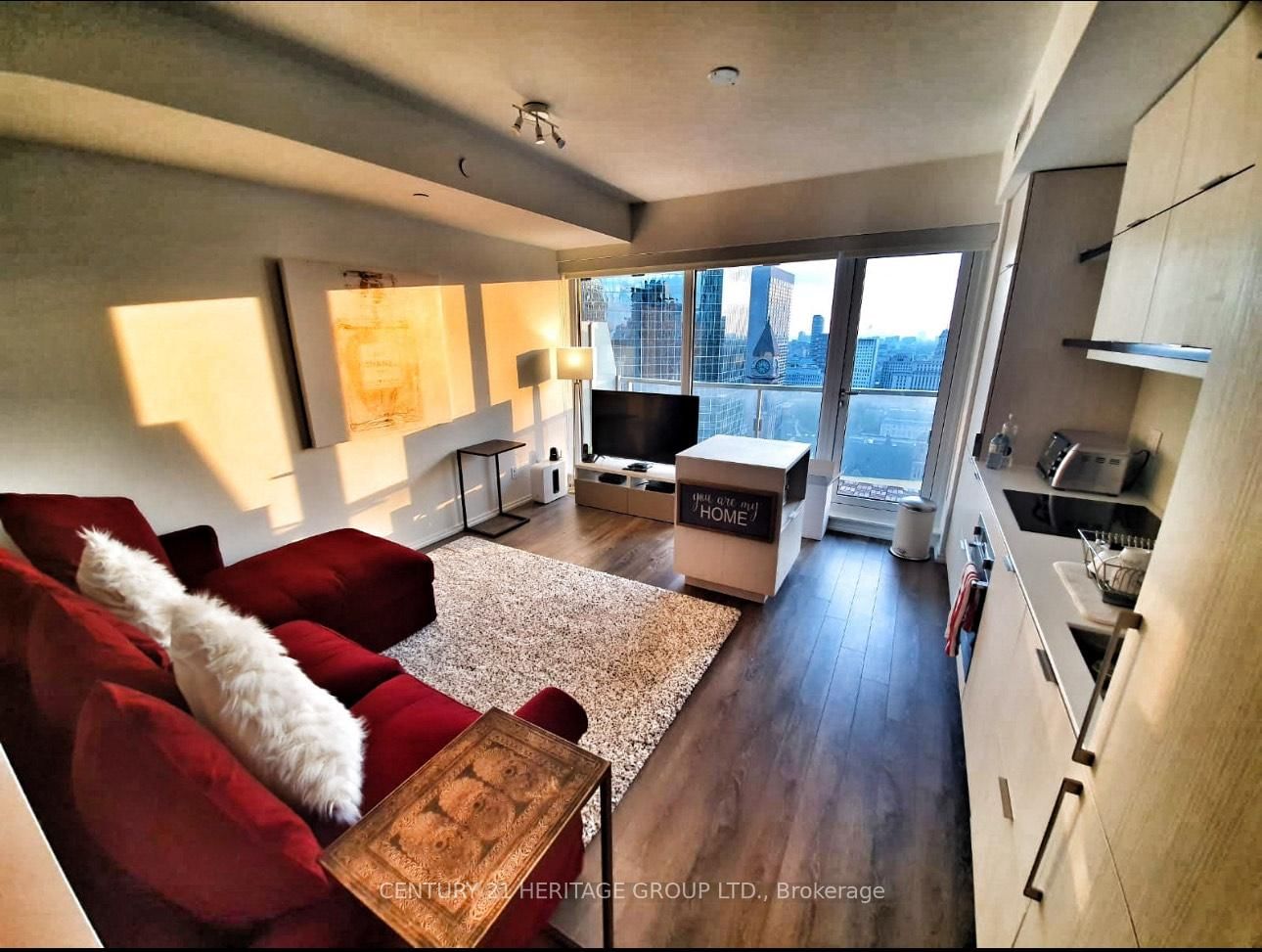 197 Yonge St, unit 2410 for sale