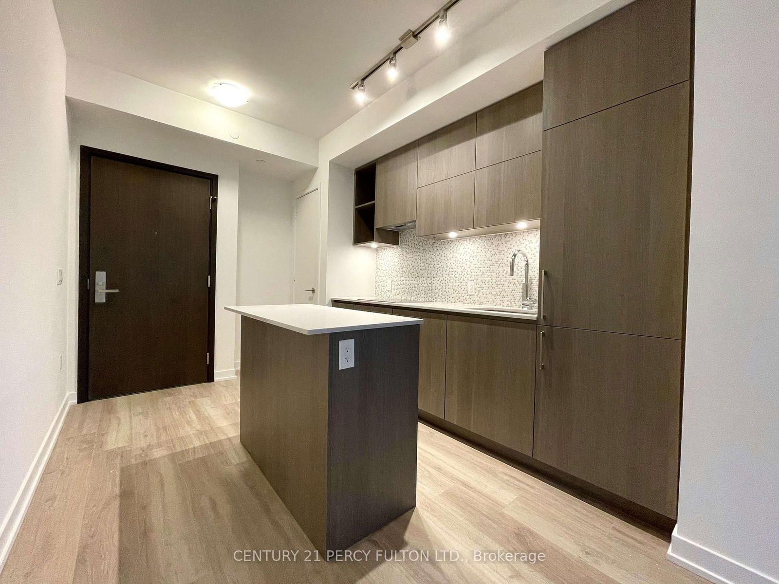 1 Yorkville Ave, unit 2507 for rent