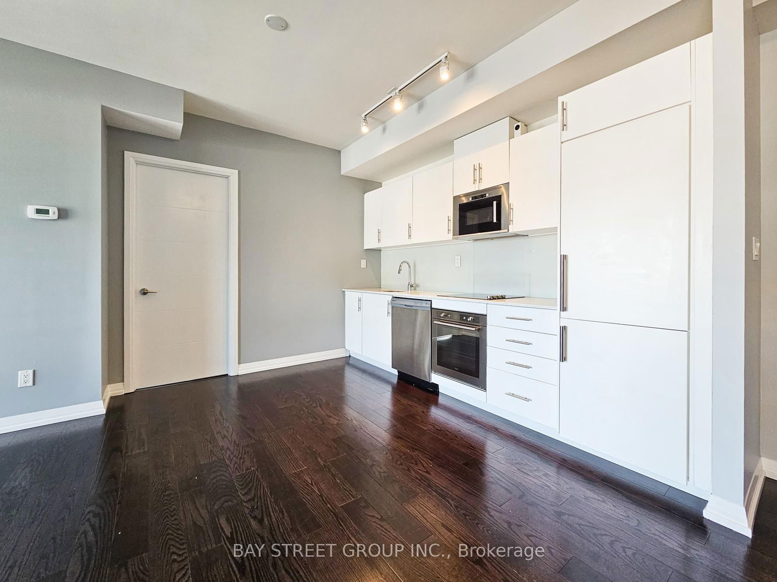 460 Adelaide St E, unit 1122 for sale