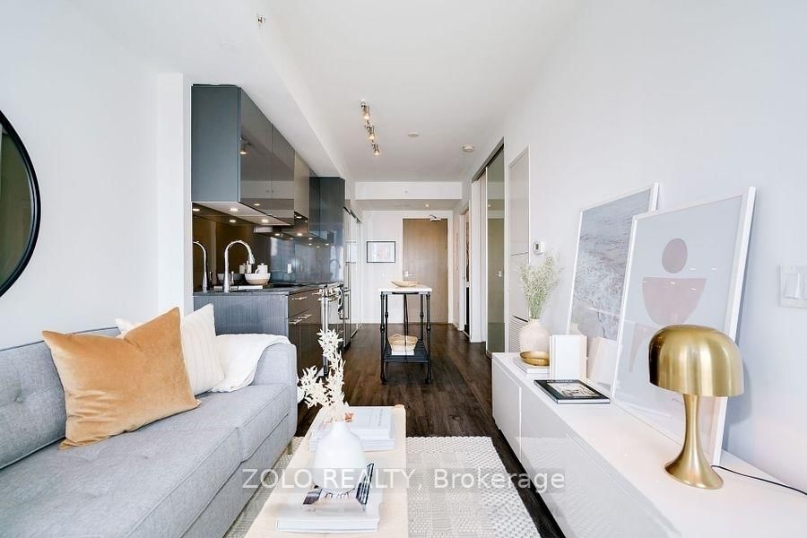 251 Jarvis St, unit 2206 for sale