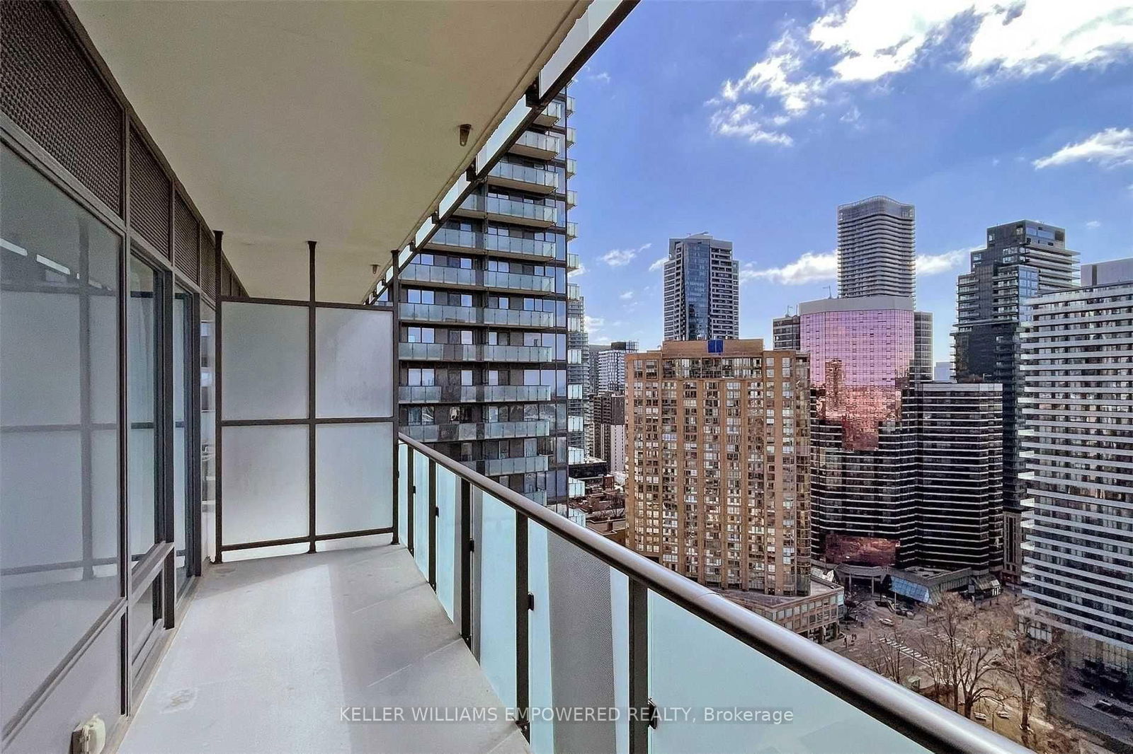 65 St Mary St, unit 2403 for rent