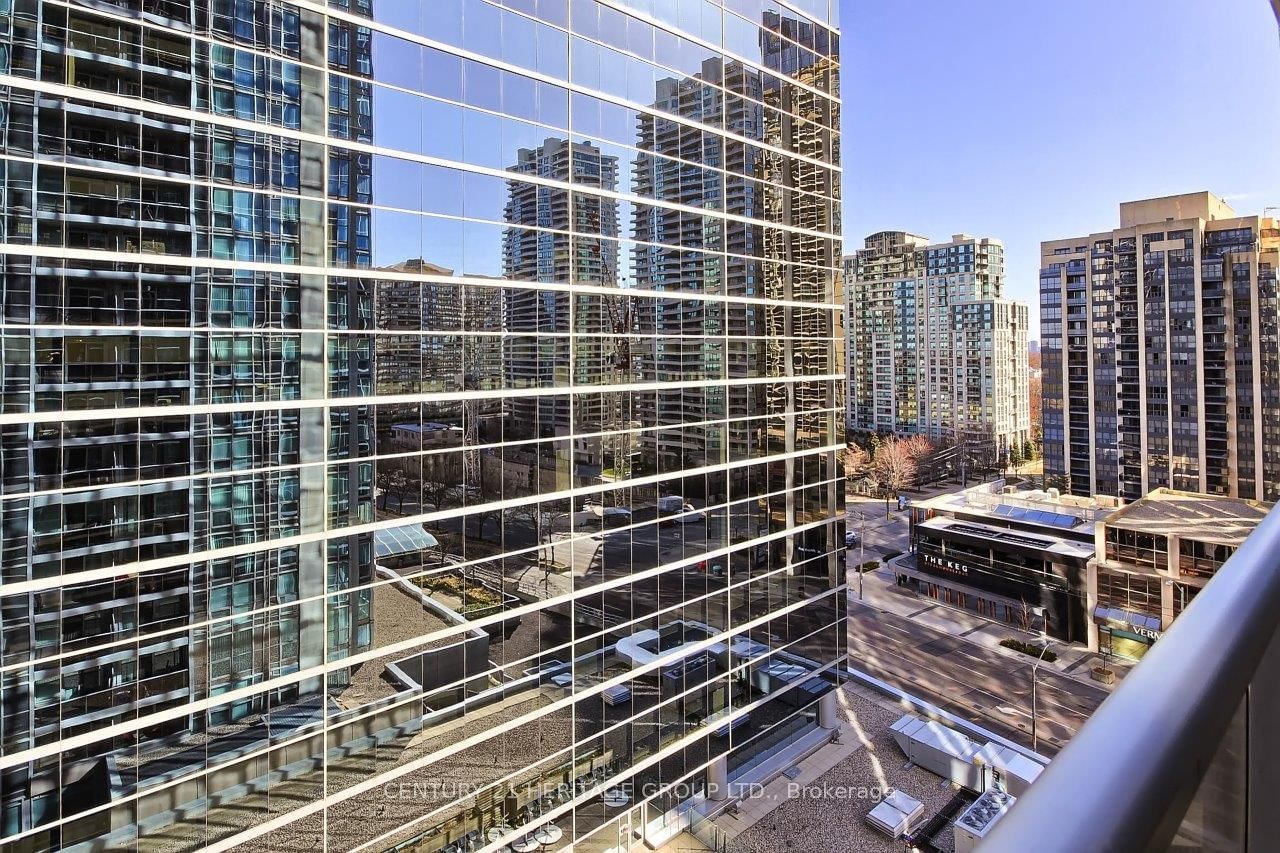 4978 Yonge St, unit 1211 for rent