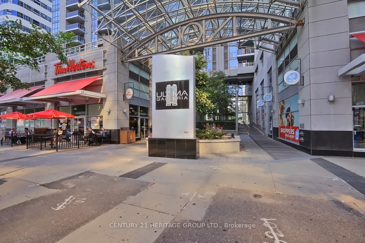 4978 Yonge St, unit 1211 for rent