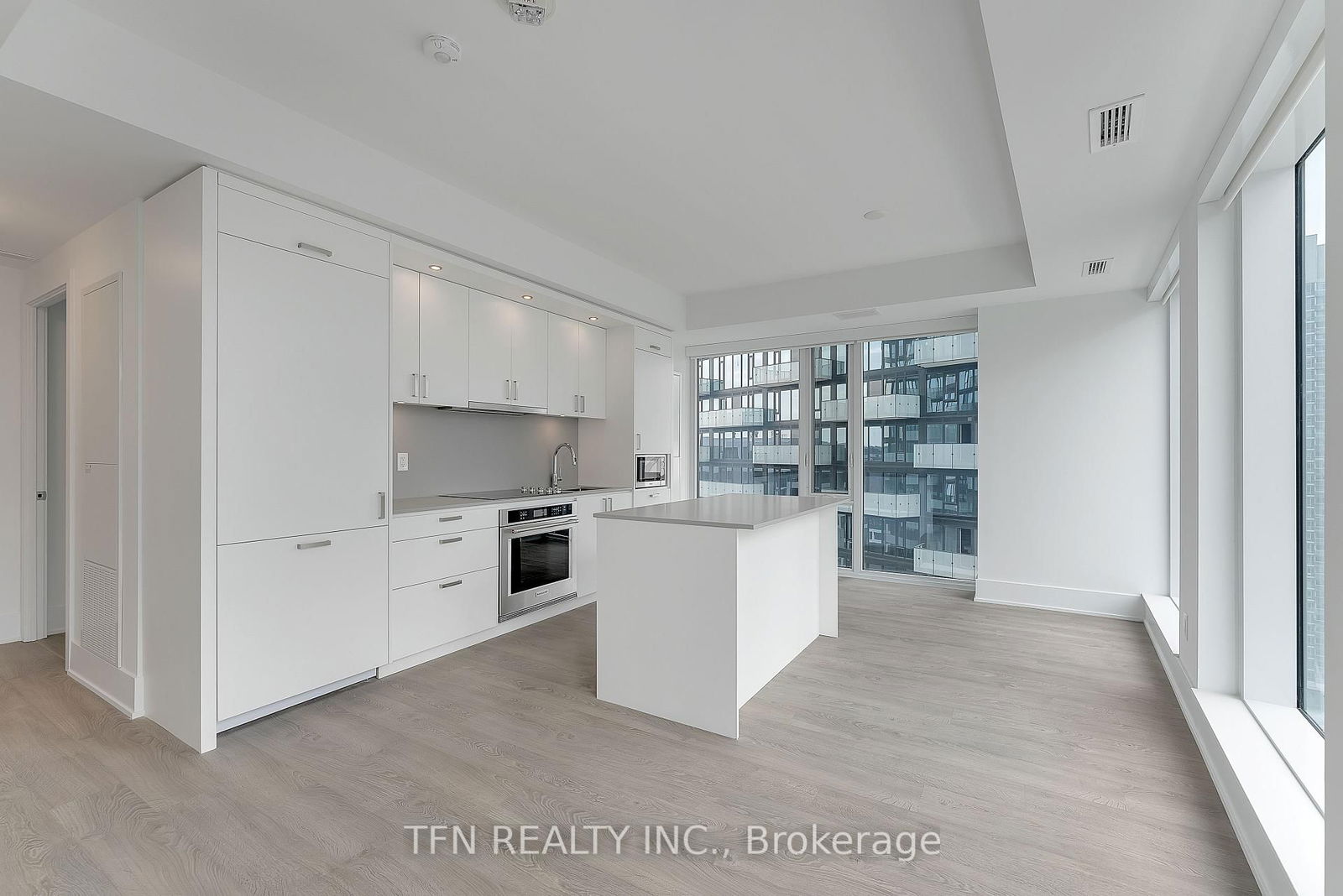 470 Front St W, unit 1412 for rent