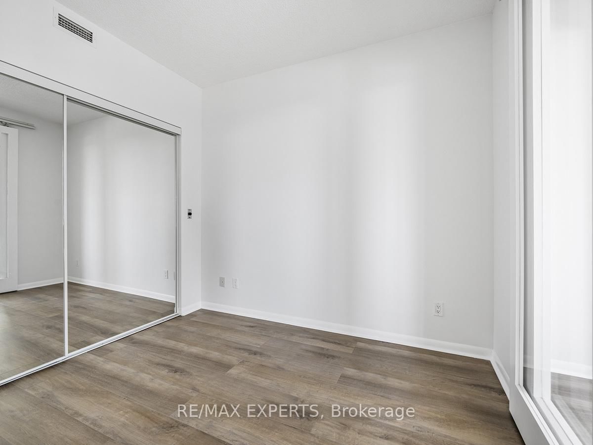 209 Fort York Blvd, unit 379 for rent