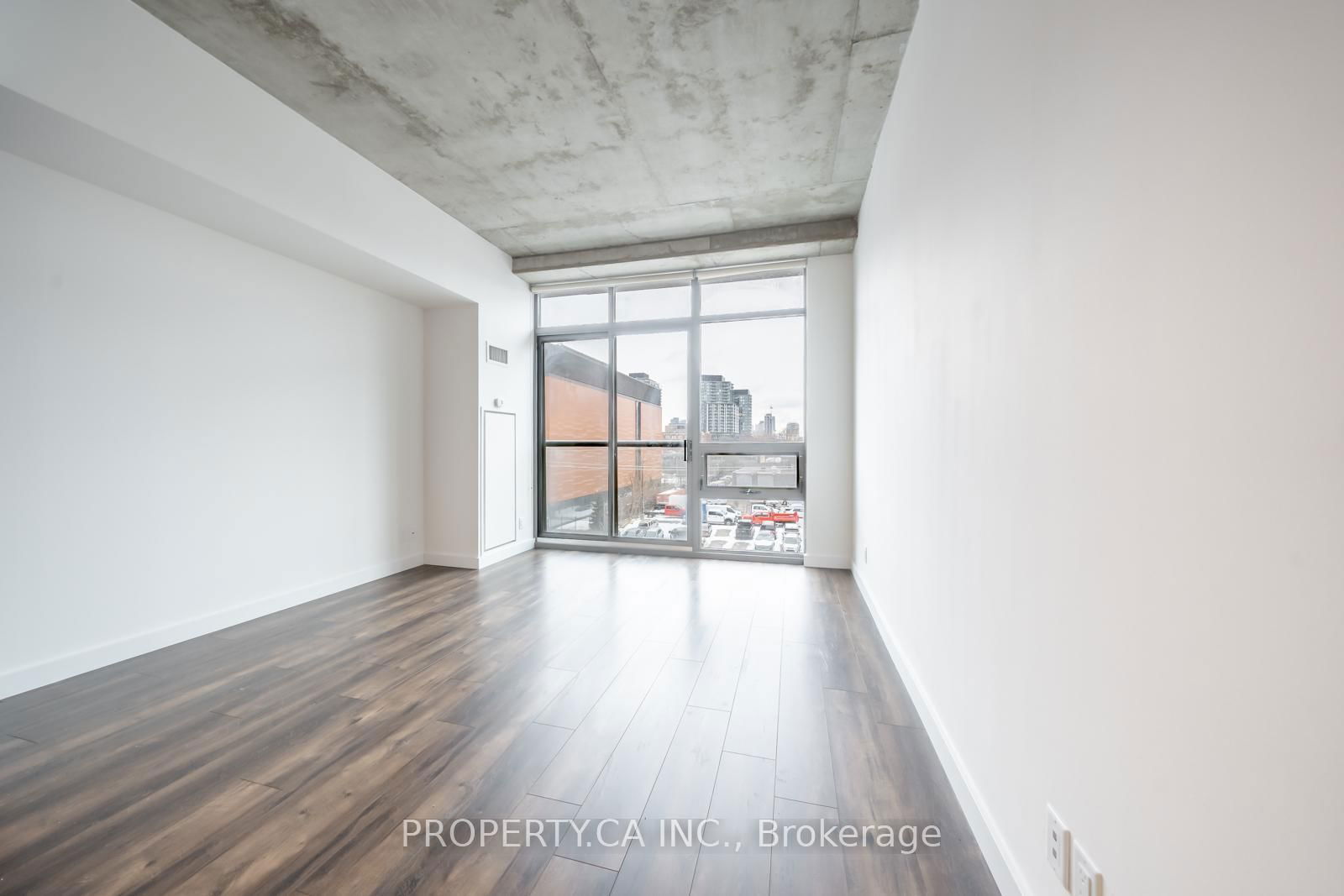 33 Mill St, unit 407 for sale