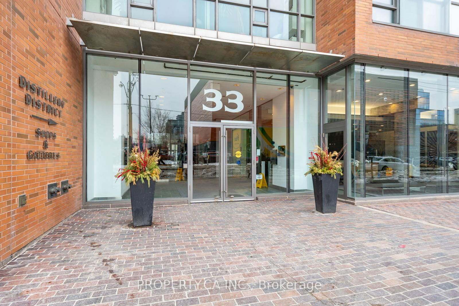 33 Mill St, unit 407 for sale