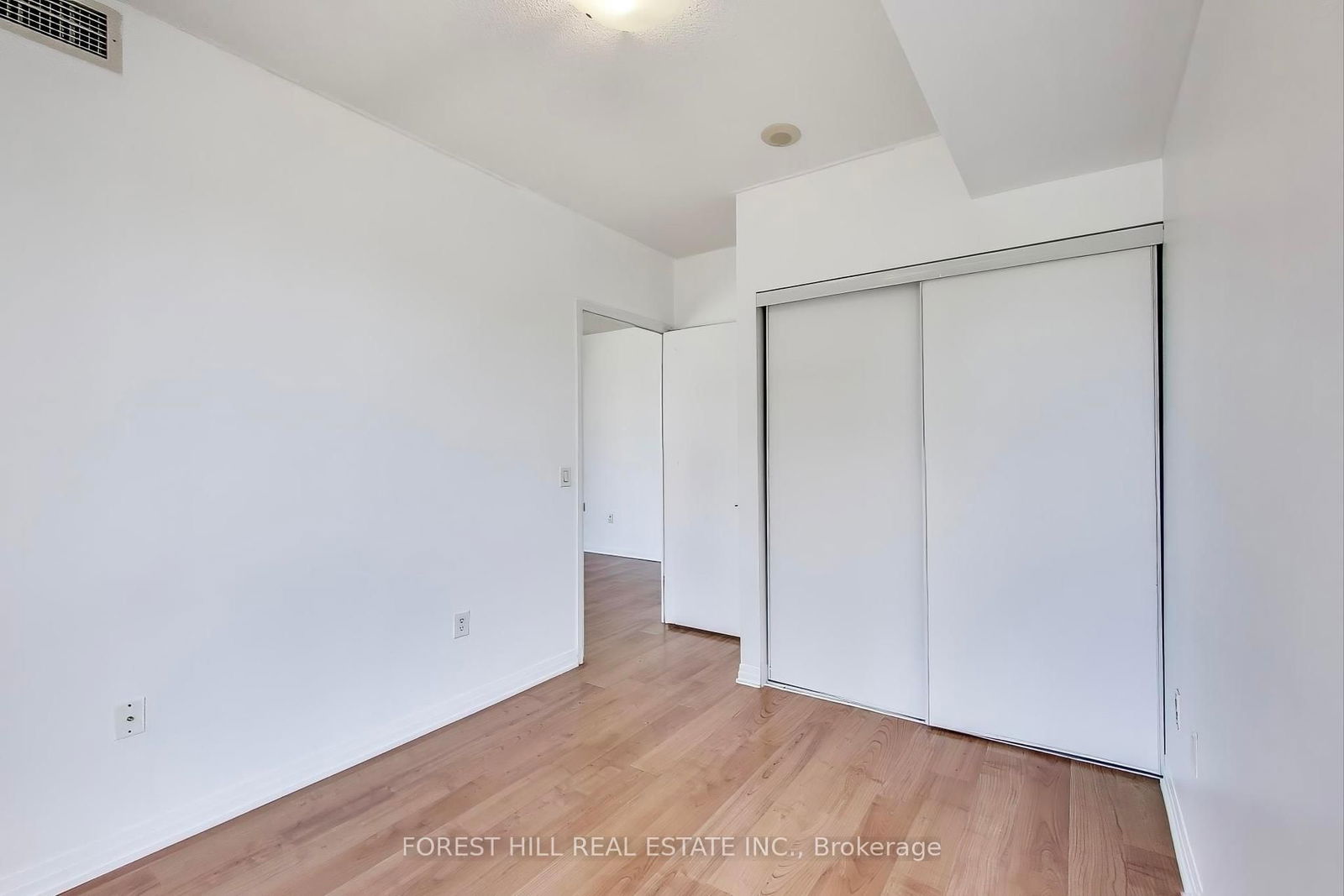 25 Cole St, unit 513 for sale