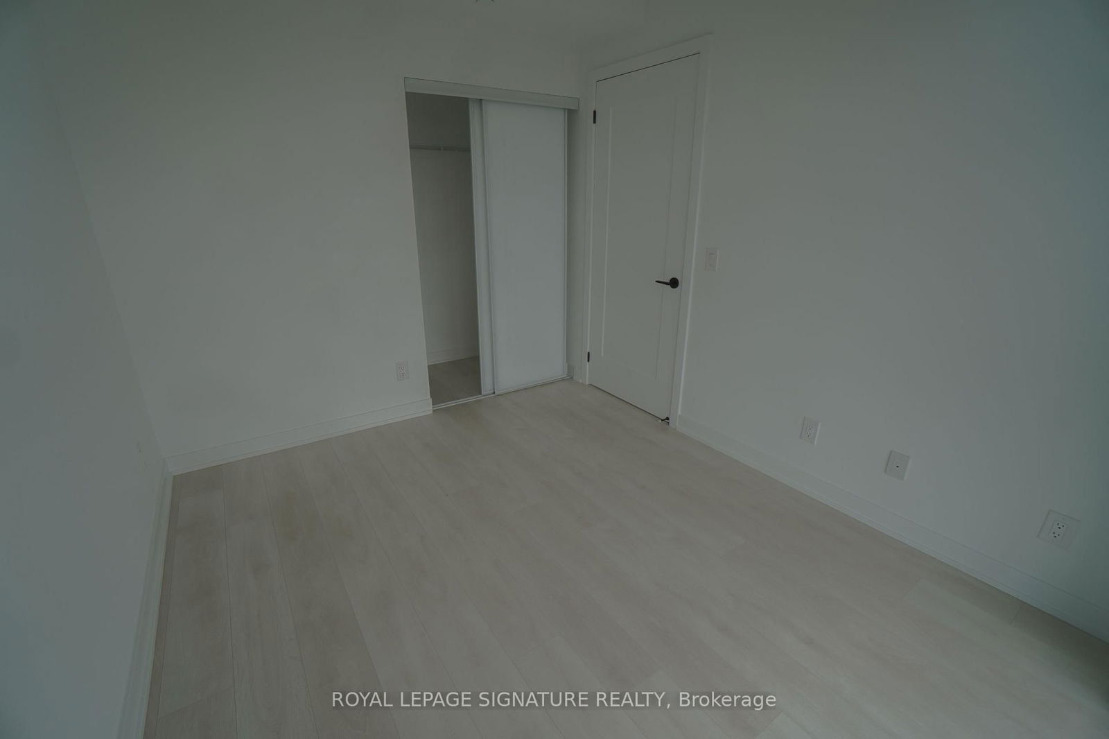 5 Defries St, unit 2911 for rent