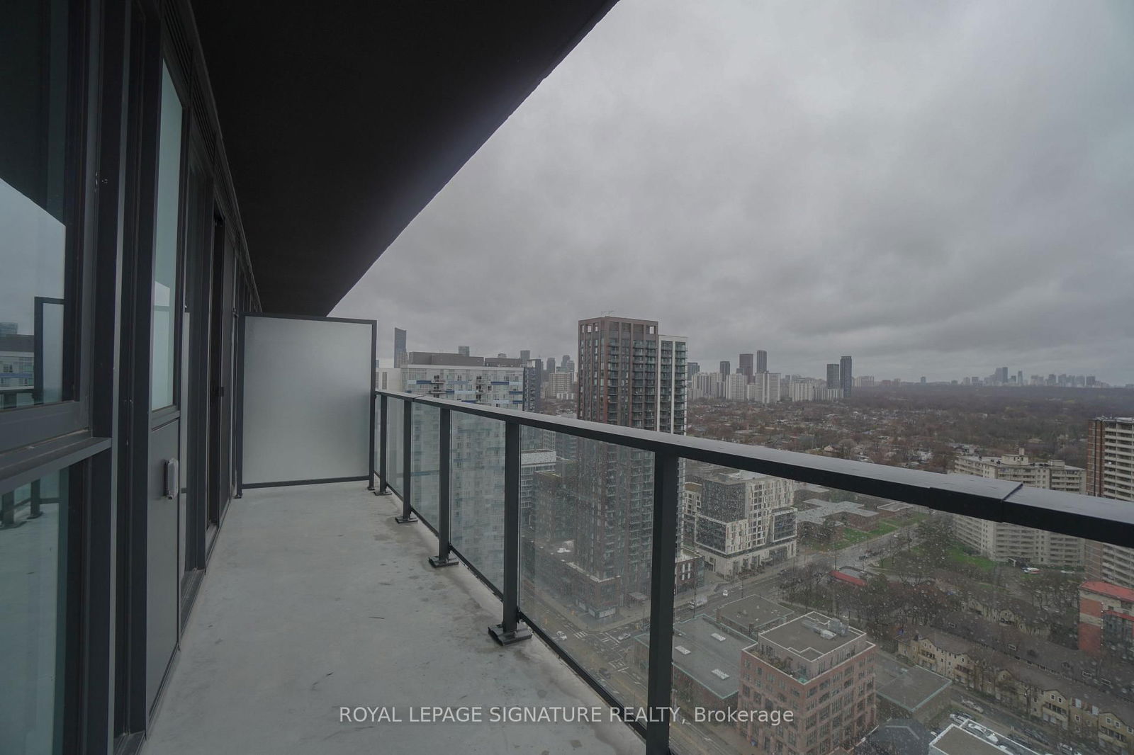 5 Defries St, unit 2911 for rent