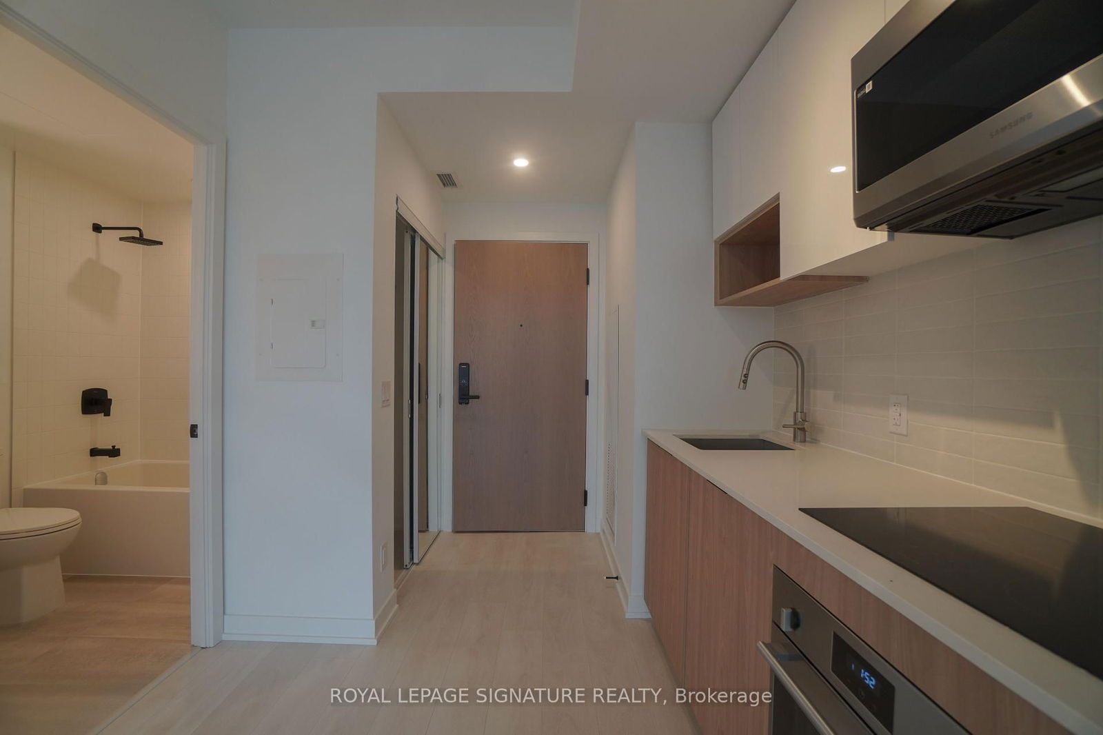 5 Defries St, unit 2911 for rent