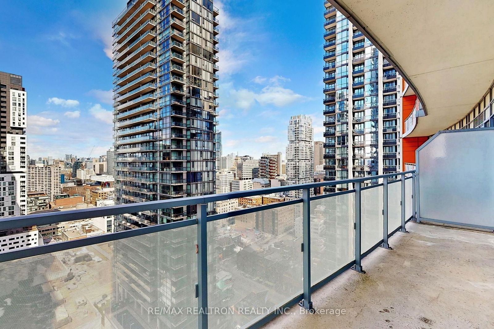 21 Widmer St, unit 2402 for sale