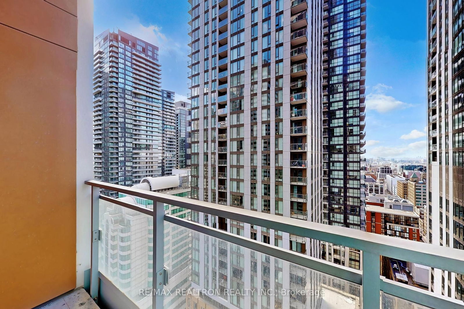 21 Widmer St, unit 2402 for sale