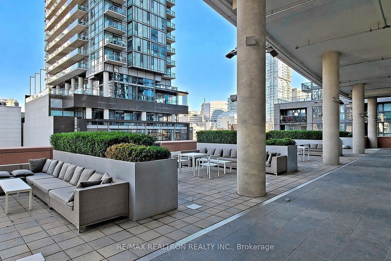 21 Widmer St, unit 2402 for sale