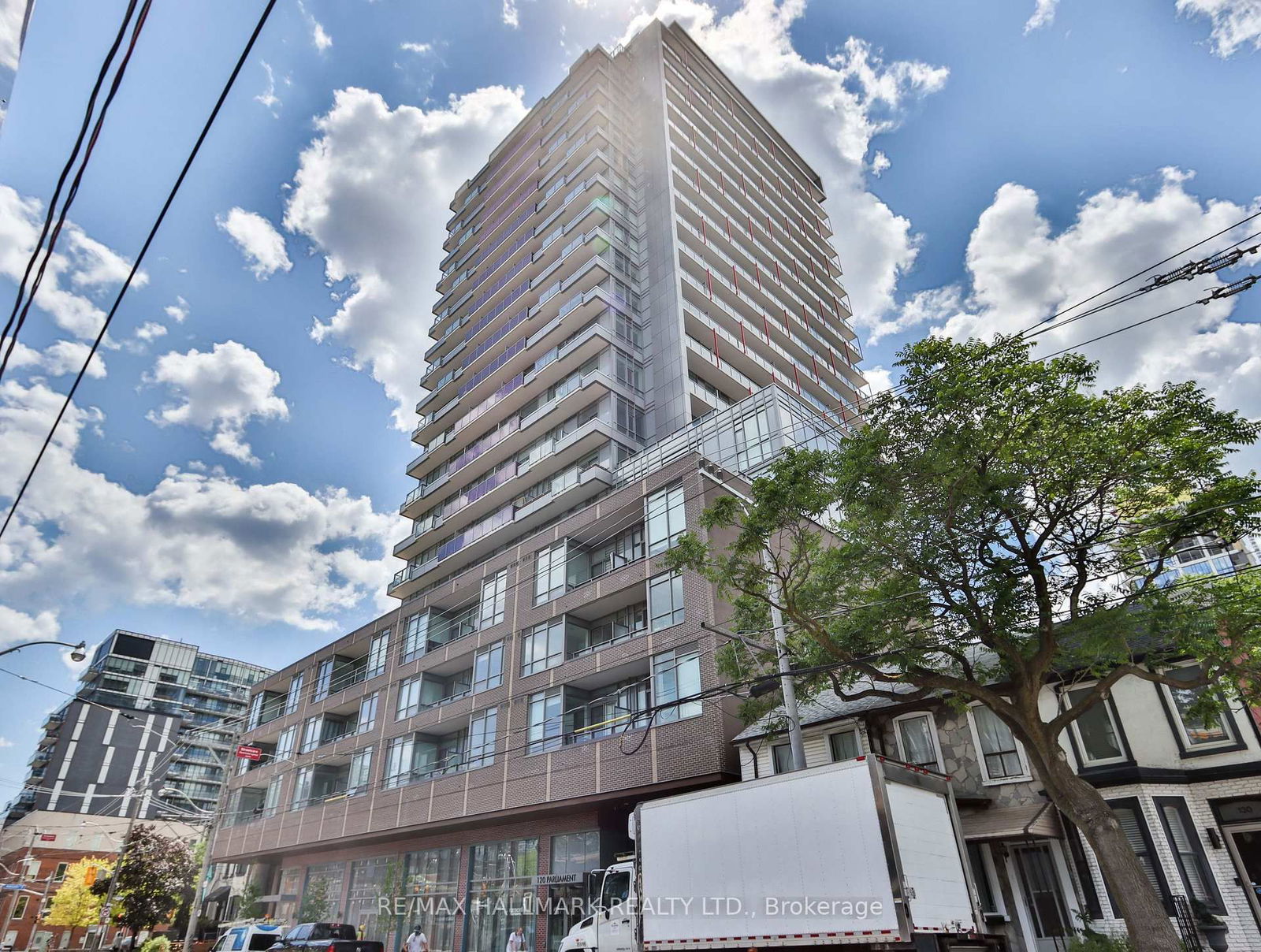 120 Parliament St, unit 1708 for rent