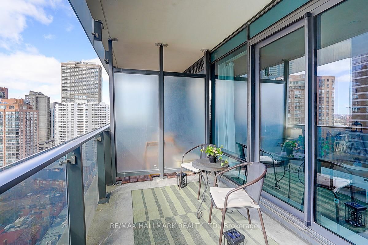 5 St Joseph St, unit 1806 for sale