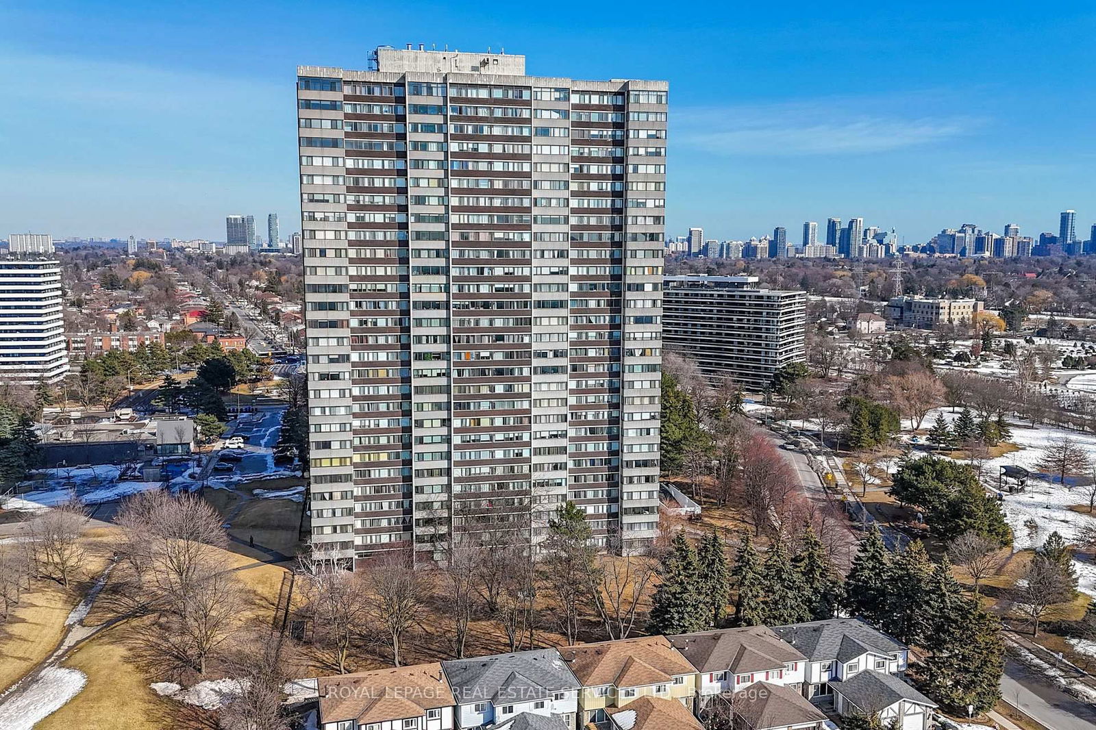 Antibes Court Condos, North York, Toronto