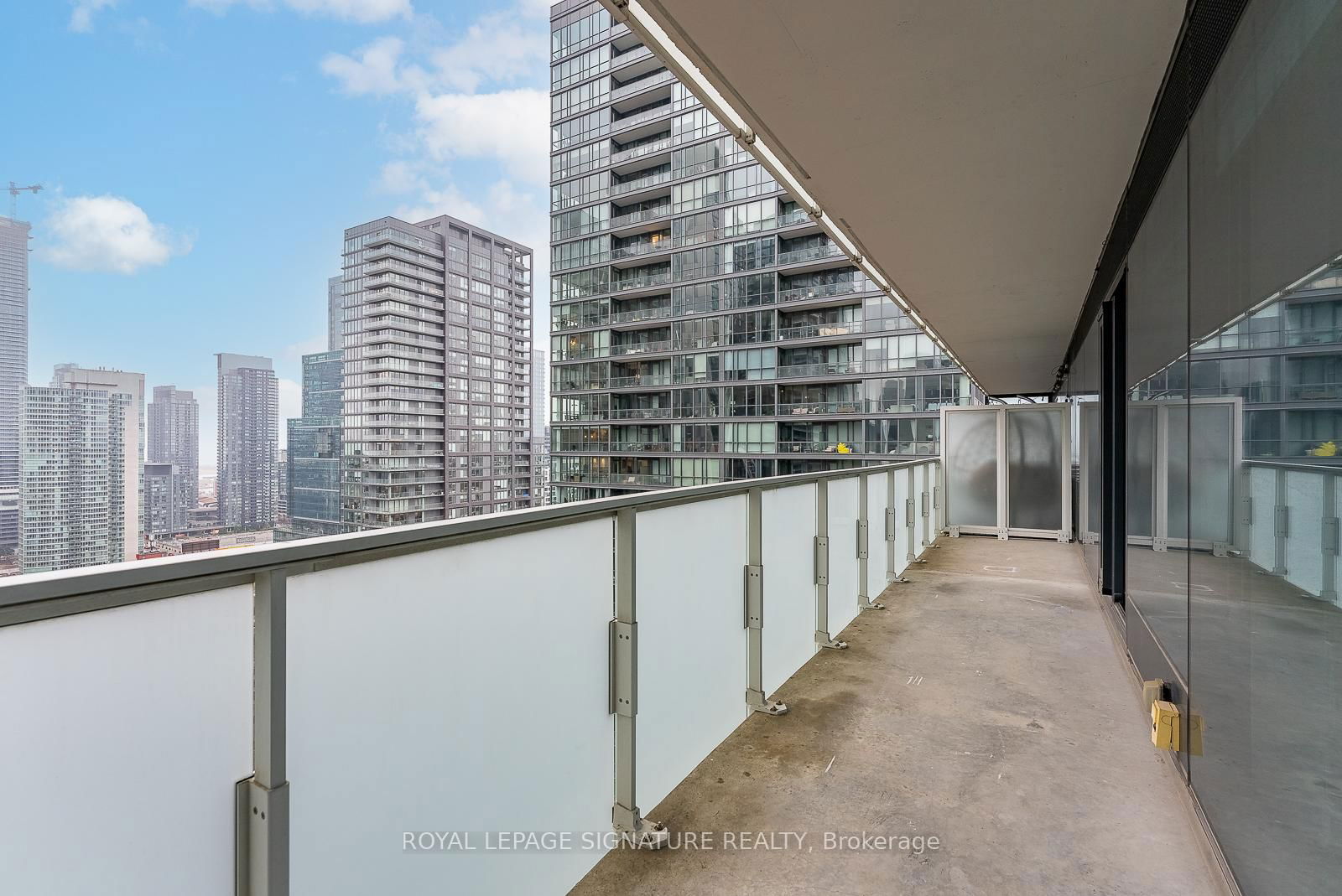 11 Charlotte St, unit 2201 for sale