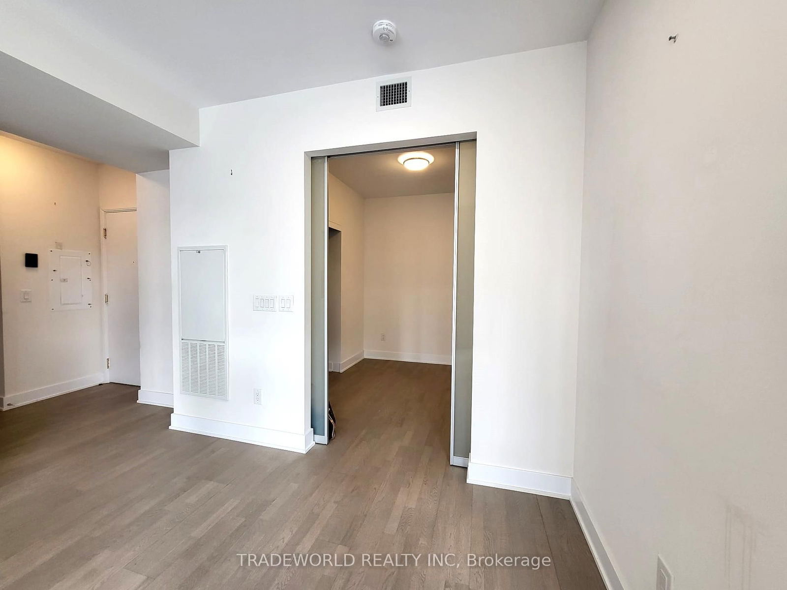 88 Cumberland St, unit 902 for rent