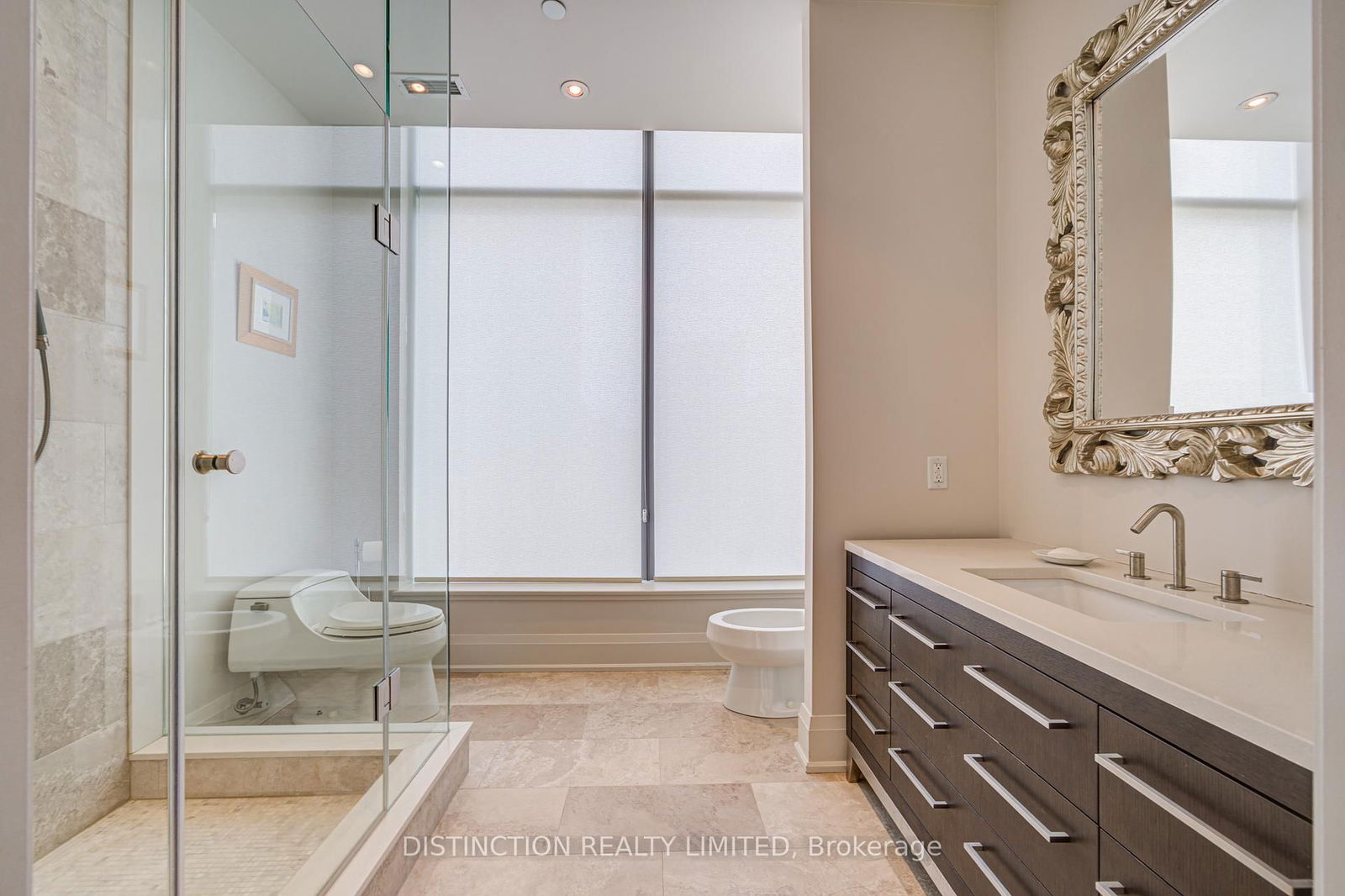 77 Charles West, Downtown, Toronto